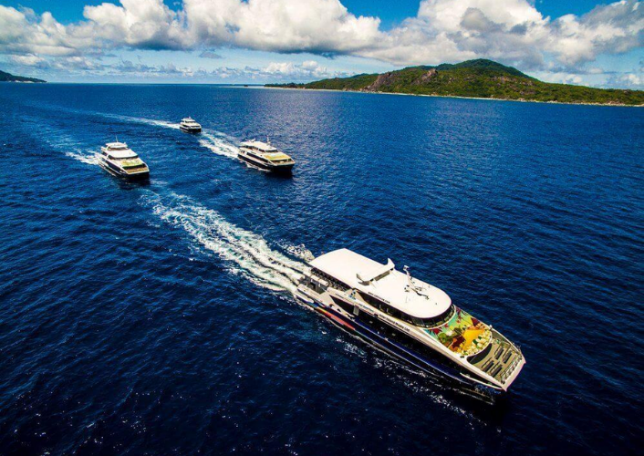 Island Hopping tour highlight