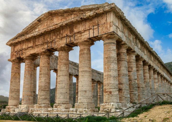 Discover the Greek Island Hopping tour highlight
