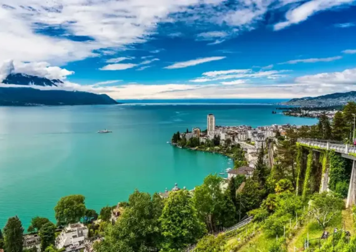Highlights of Lake Geneva Region