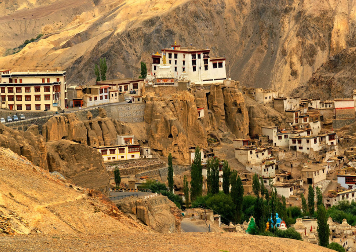 Leh via Zojila with Turtuk tour highlight