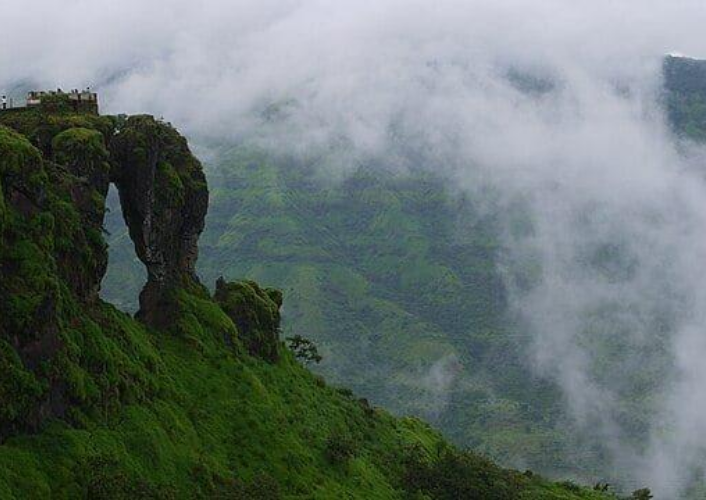 Mesmerizing Mahabaleshwar tour highlight